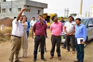 secretary-pervezs-visit-to-various-locations-damaged-by-the-flood-in-bagalkot