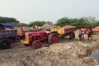 Improper sand evacuation in Nilampally