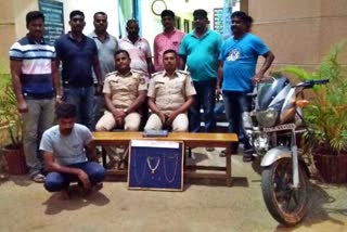 kadur-cops-catch-the-thief