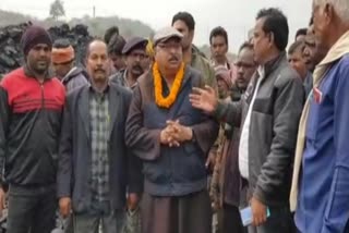 Giridih MLA Sarfaraz Ahmed accuses Babulal Marandi