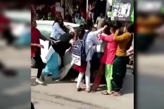 girls fight video rohtak