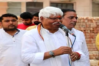 Cong suspends ex-MP Mahabal Mishra