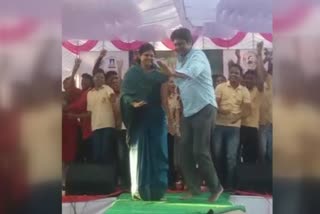 mla prashant gadakh dance on rang barase song