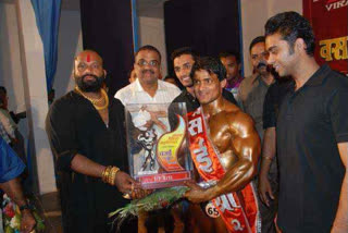 Suicide by bodybuilder In Palghar