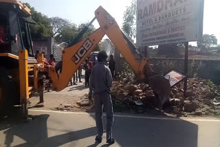 Collector took action to remove the encroachment