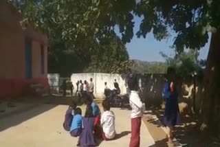 children are forced to study in dilapidated school building