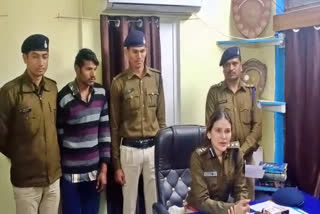 The accused arrested in the police station, Dewas