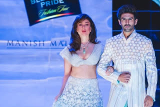 Kareena kapoor, Kareena kapoor news, Kareena kapoor updates, kartik aaryan, kartik aaryan ramp walk with kareena kapoor