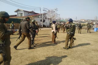 5-people-injured-in-grenade-attack-in-lal-chowk-area-of-srinagar-city