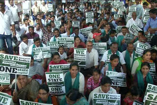 Telugu Tamils people protest In Chennai