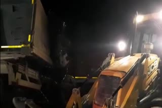 2 trucks clashed with each other