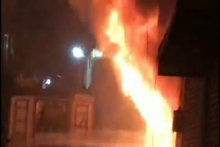 fire in electronic shop in fatehabad