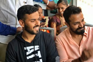 Actor vijaya Raghavendra visit to hubli