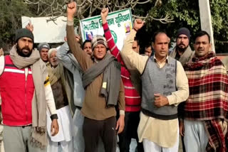 farmer protest to sugarcane rate hike in shahbad