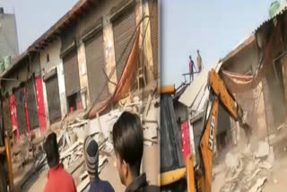 gaziabad administration take action against illegal encroachment