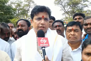 mla Sridhar Babu dissatisfaction with Medaram's arrangements