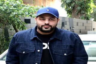 bollywood rapper badshah met with an accident in patiala