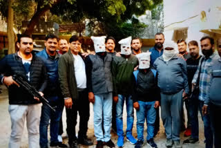 highway robbers arrested by special cell in delhi