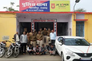 Khilchipur police arrested 5 gamblers