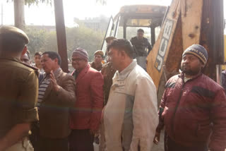 Administration actionon illegal hotel houses in Ghaziabad