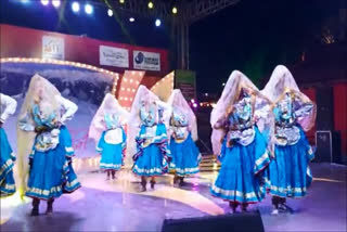 women artists dance at faridabad 34th International Surajkand Fair