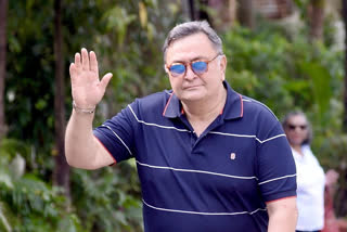 rishi kapoor, rishi kapoor news, rishi kapoor updates, rishi kapoor health updates, rishi kapoor reached mumbai