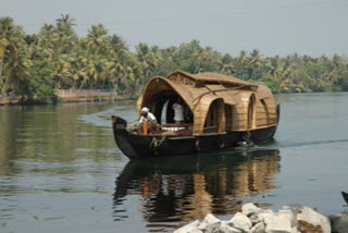 Kerala mulls setting up houseboat regulatory authority