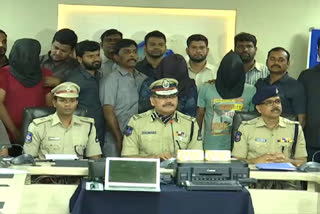 hyderabad cp anjani kumar press meet announcing fake notes theives arrest