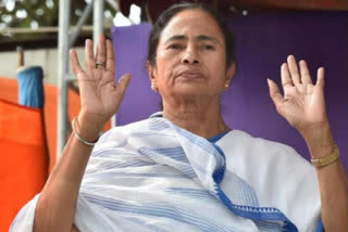 Mamata hits out at BJP for "goli vs boli" remark