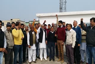 LIC employees protest against Finance Minister in Gohana