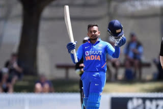 prithvi-shaw-to-make-odi-debut-in-first-odi-against-kiwis-confirms-kohli