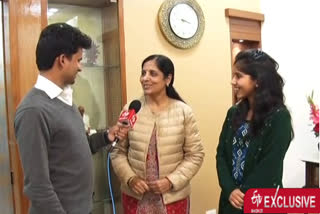 Delhi Assembly Elections 2020: Special talk with wife and daughter of CM Kejriwal