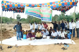 faremr sucide at jangareddy gudem