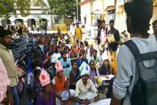 Protest demanding midday meal in colleges