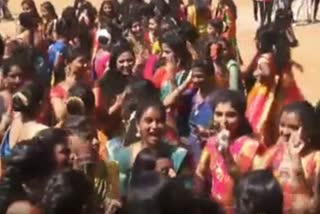 Davanagere: students danced heartily in ethnic day