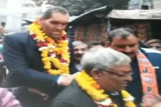 Would go to Pak, Kashmir if need be: Khali while campaigning for BJP in Delhi polls