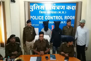 police-arrested-a-thief-who-burglarized-a-house-by-stealing-and-robbing-in-khandwa