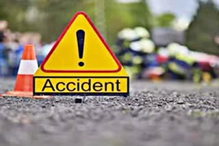 One killed, 2 injured in road accident