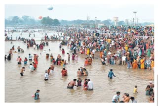 Medaram Jatra Visuals from Gadchiroli