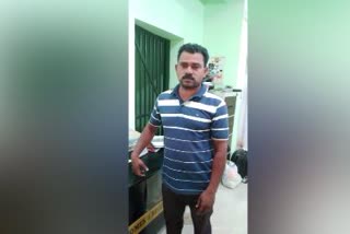 Man arrested for sexually assaulting students  വിദ്യാര്‍ഥികള്‍ക്ക് നേരെ ലൈംഗികാതിക്രമം നടത്തിയ പ്രതി പിടിയില്‍  തിരുവനന്തപുരം  ഒമ്പതുവയസുകാരികളായ പെണ്‍കുട്ടികളെയാണ് പ്രതി പീഡിപ്പിച്ചത്.