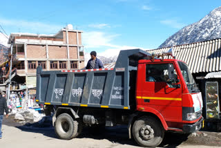 After 2 months garbage collection started in Reckong Peo, 2 महीने बाद रिकांगपिओ में कूड़ा उठाने का काम हुआ शुरू