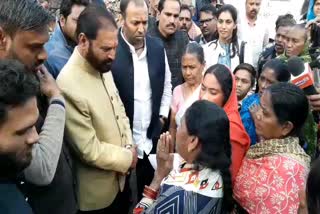 कोटा की खबर, MLA met family members