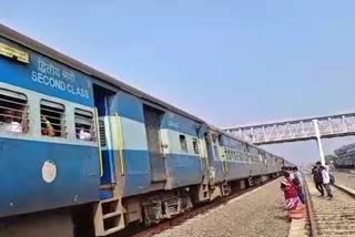 mega-block-on-akola-purna-railway-line-in-hingoli