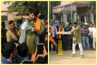 after delhi campaign ends manoj tiwari play cricket in kasturba nagar in delhi