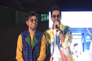 Ayushmann, Jitendra share their same-sex kiss story