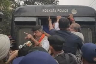 WB: Vijayvargiya, other BJP leaders taken into custody before pro-CAA rally in city