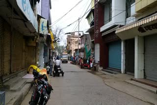 Market closed in protest of the municipality's market shifting