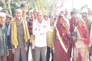 Tribal villagers pleaded for land leasing in tikamgarh