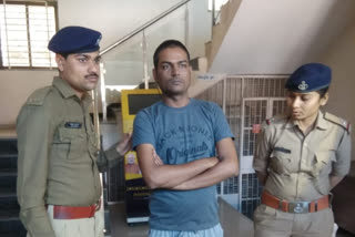 wife's lover murderer Accused arrested in Ahmedabad