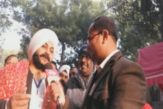 AAP candidate general singh reached for voting at tilak nagar vidhansabha